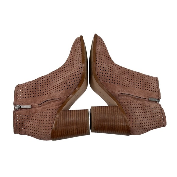 1 State Tan La Rocka Perforated Block Heel Ankle Booties Size 10 Women's - Picture 6 of 9